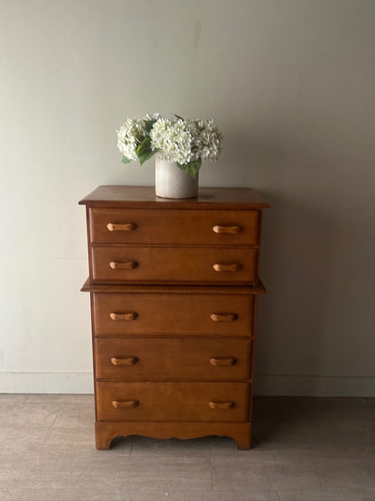Maple dresser