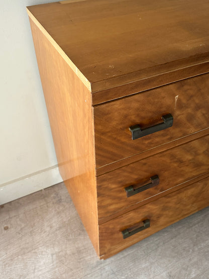 Deco maple dresser