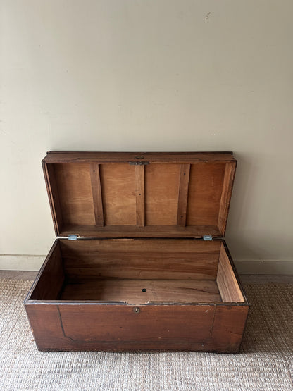 Pine chest