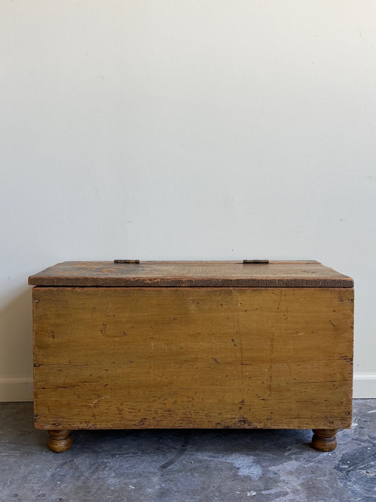 Pennsylvania Sheraton mustard painted small pine chest