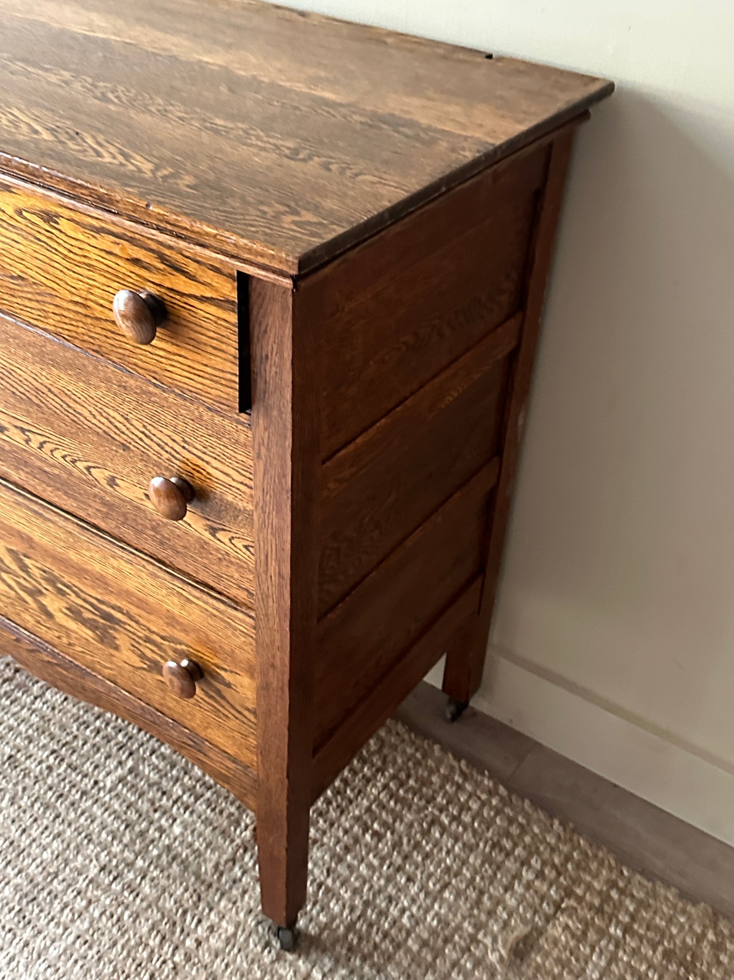 Oak 3 drawer dresser