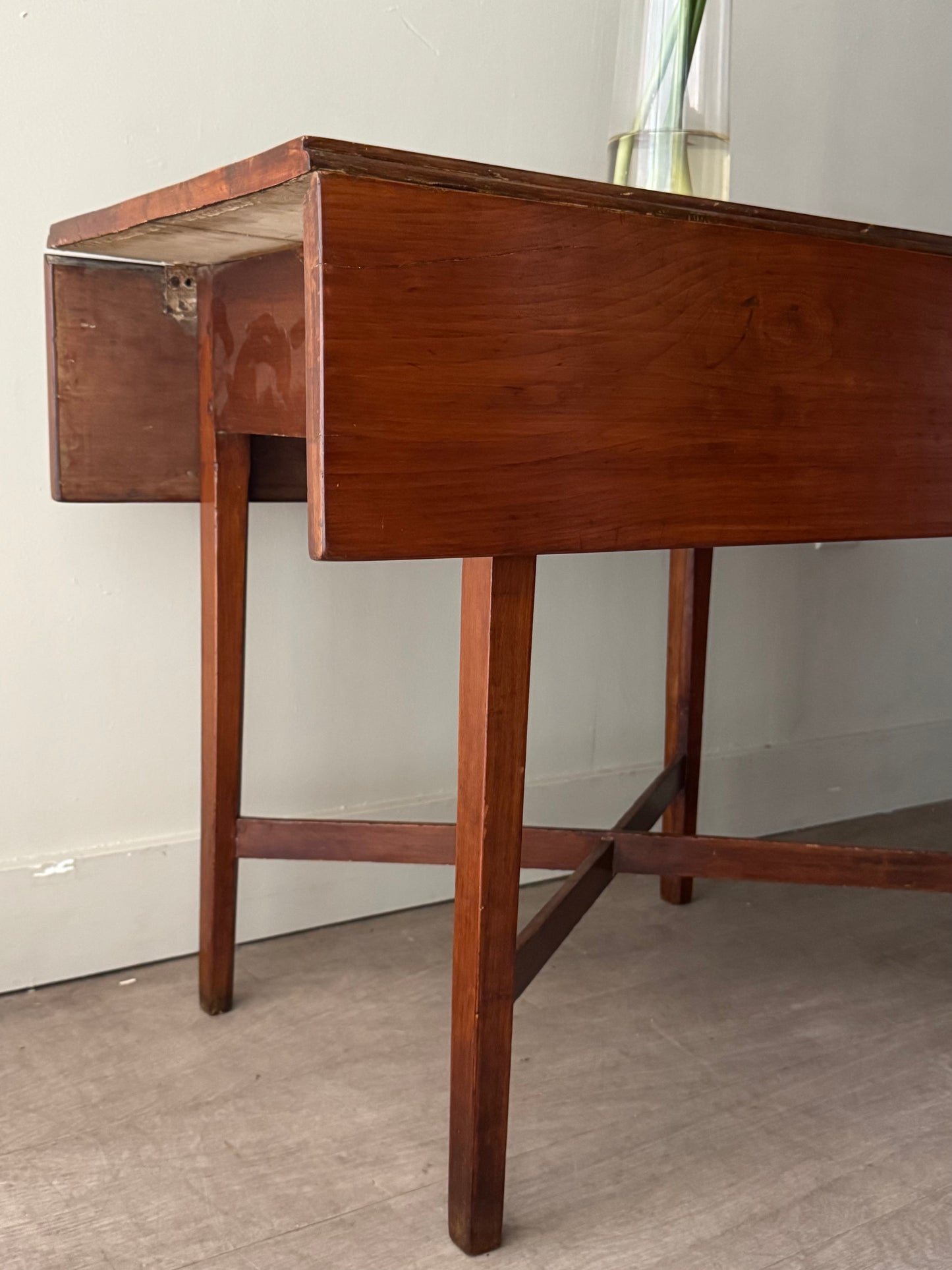 Pine drop-leaf with X base