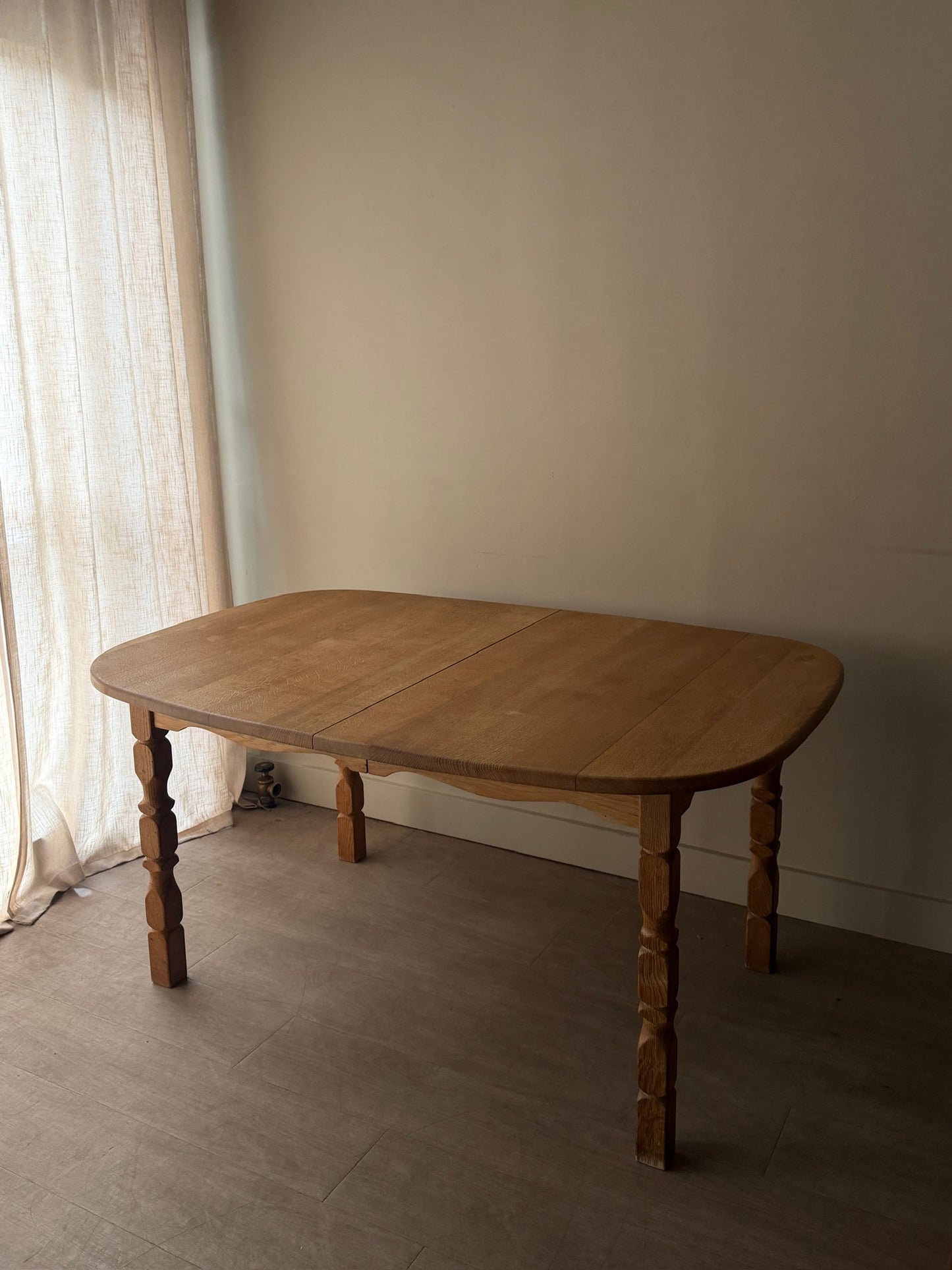 Danish oak dining table with extensions