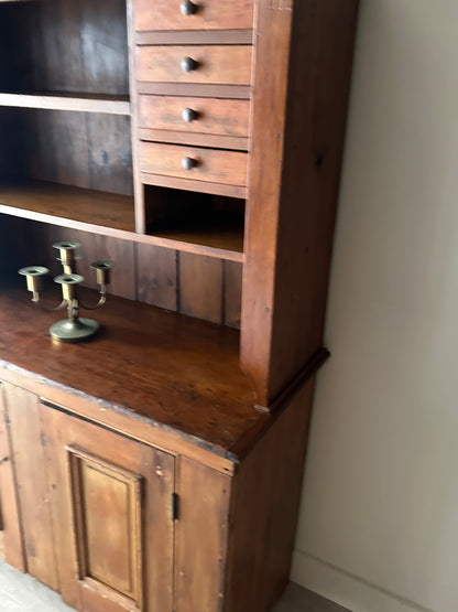 Pine hutch