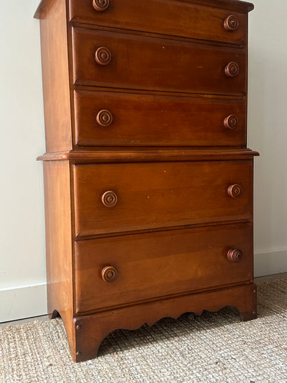 Maple dresser