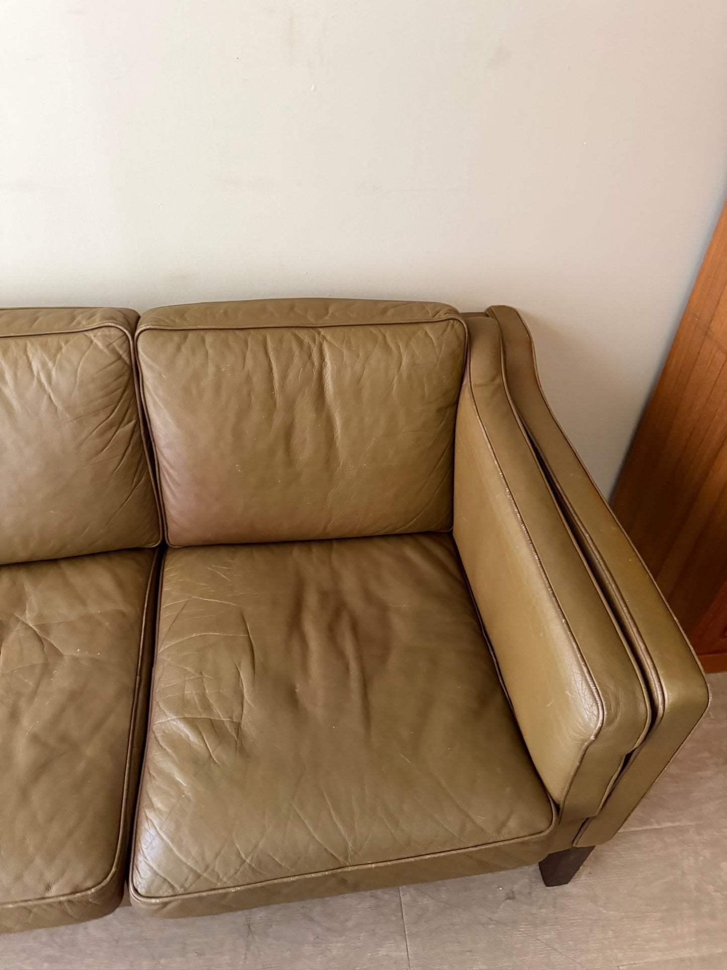 Mogens Hansen Danish leather sofa