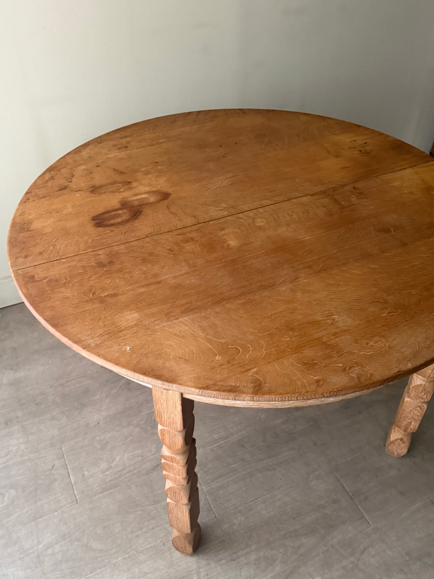 Logeskov Mobler Danish oak dining table with leaves