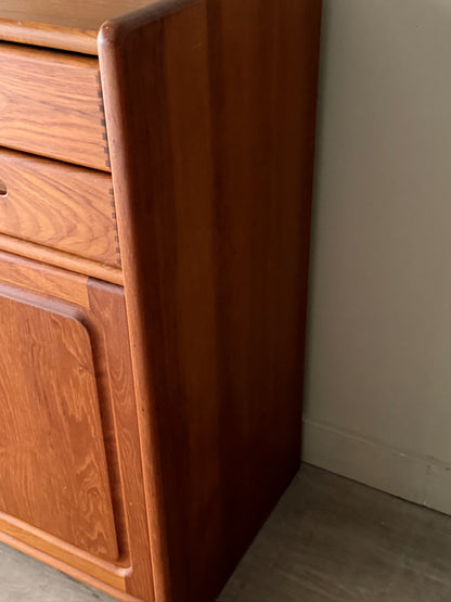 Dyrlund teak sideboard