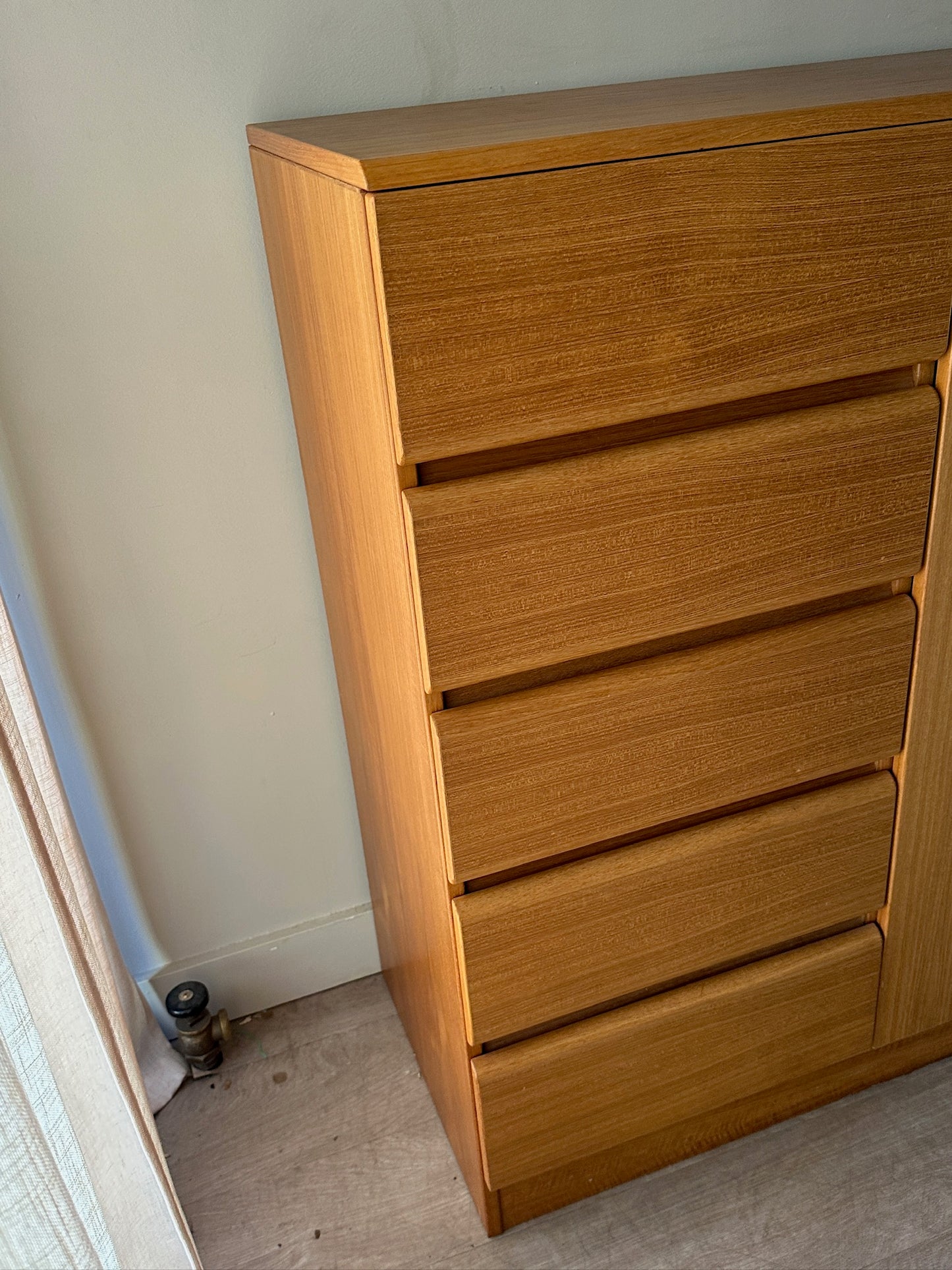 Teak side by side