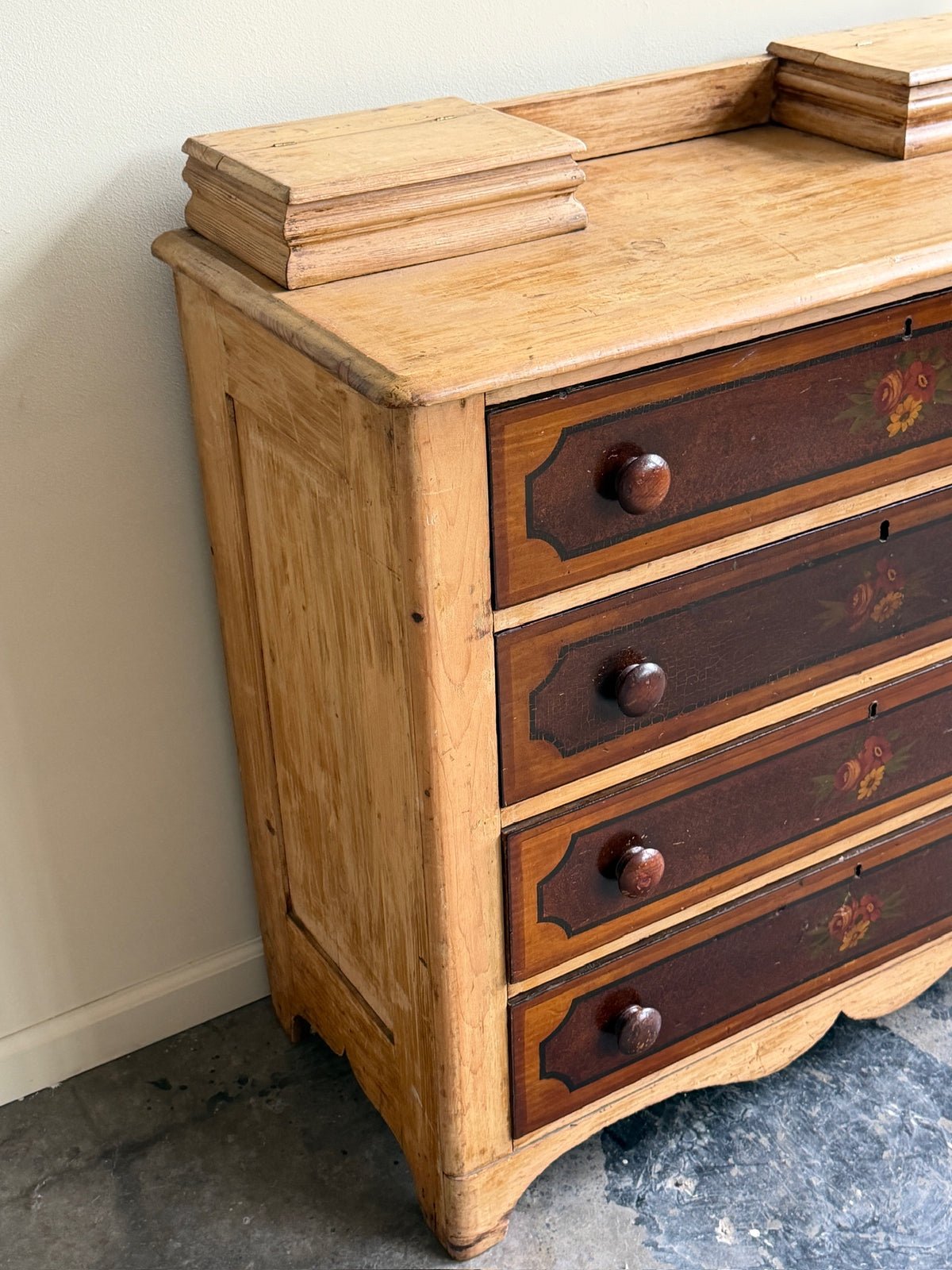 Painted pine dresser