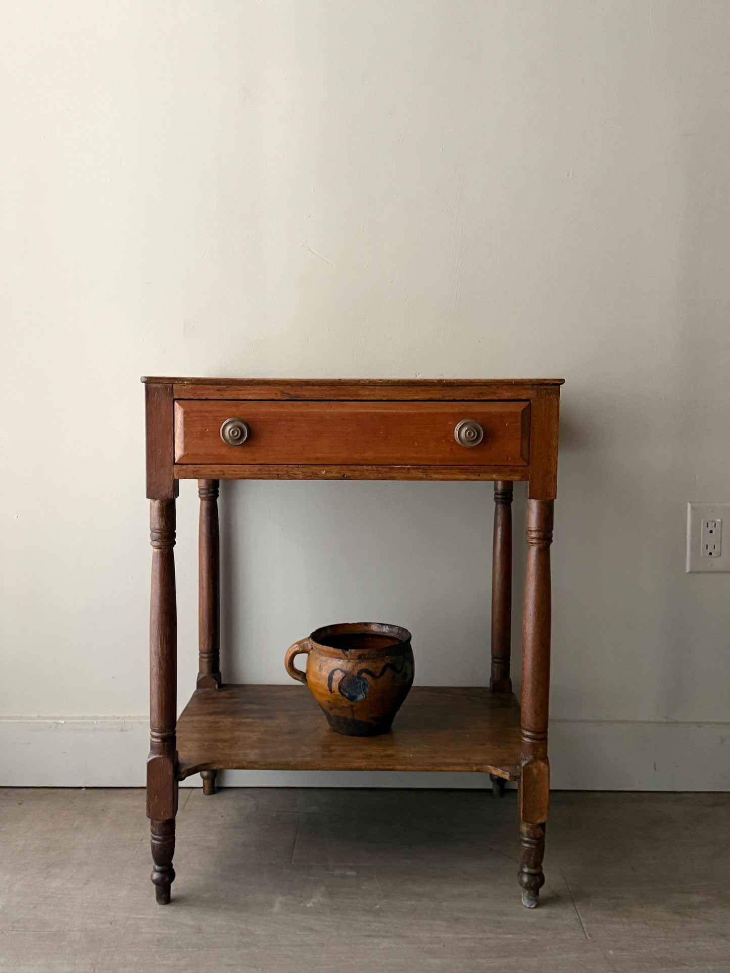 Sheraton pine side table