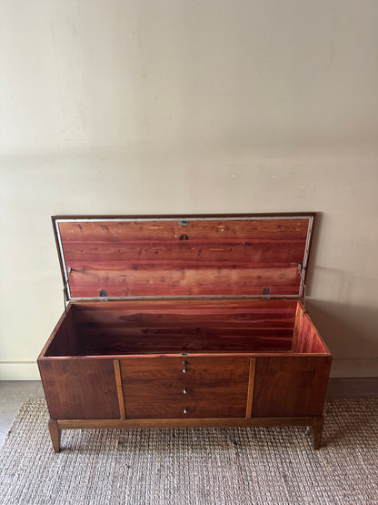 Lane cedar storage bench