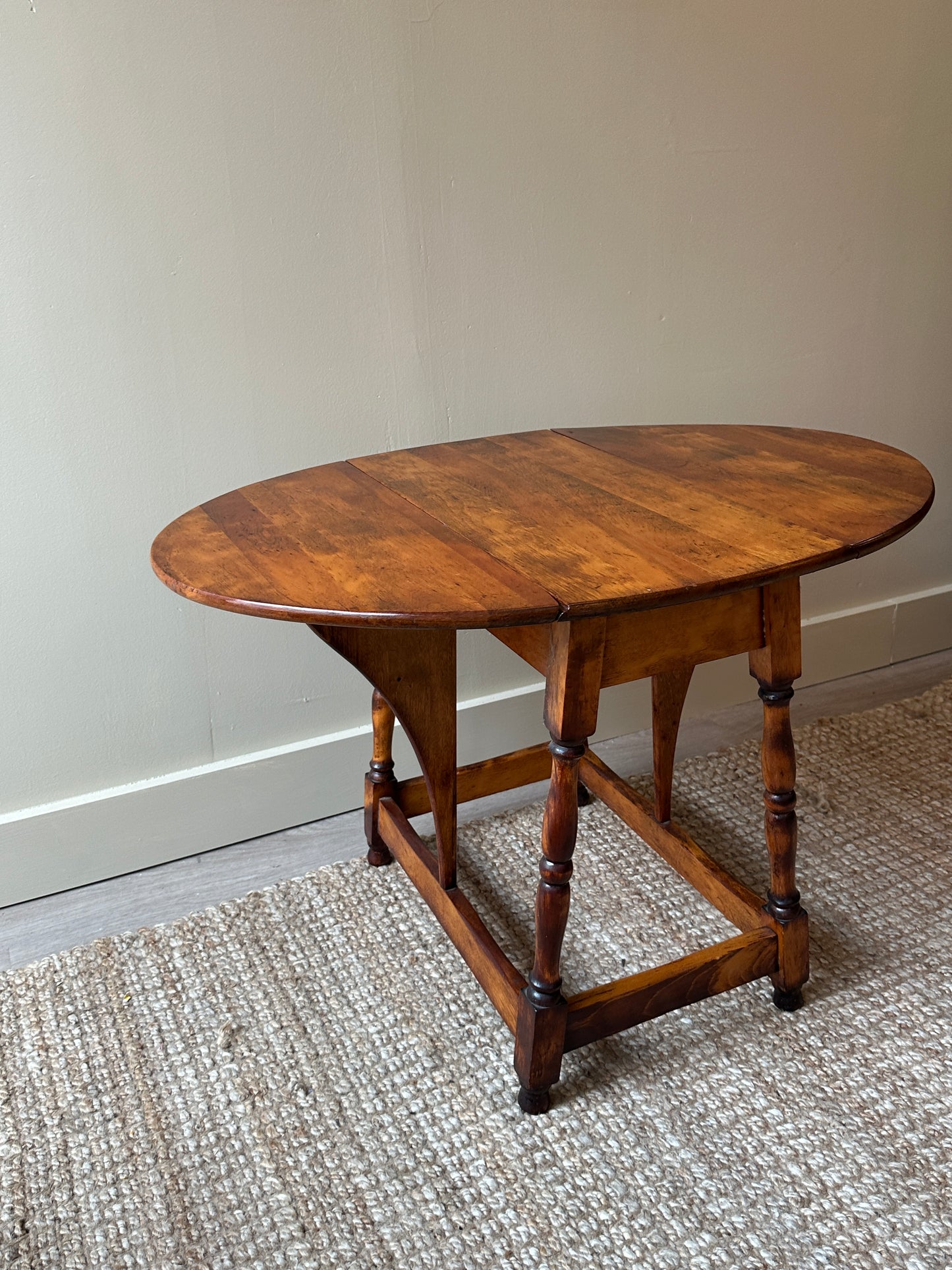 Small drop leaf side table