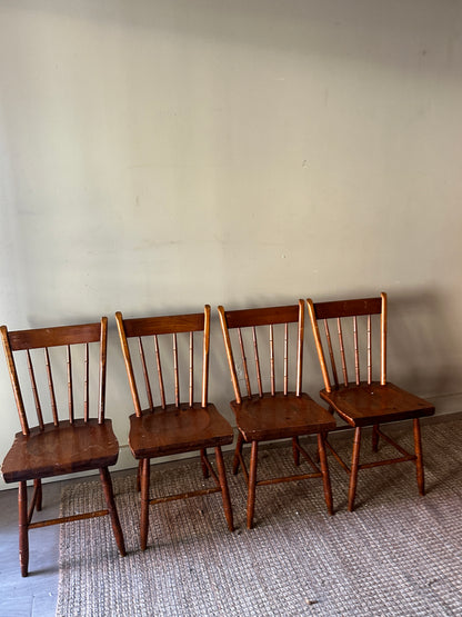 4 pine dining chairs. (Set of 2)