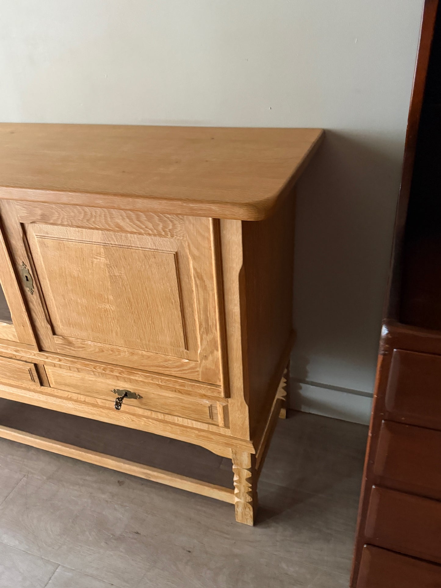 Stilmobler Danish oak sideboard