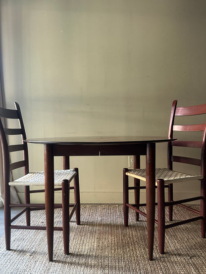 Pine round table