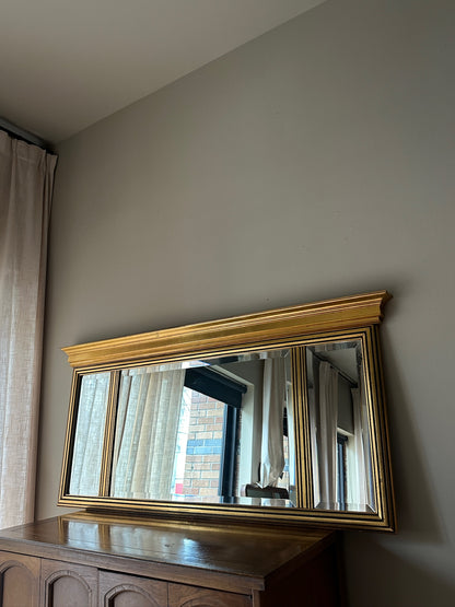 Gilt wood mirror
