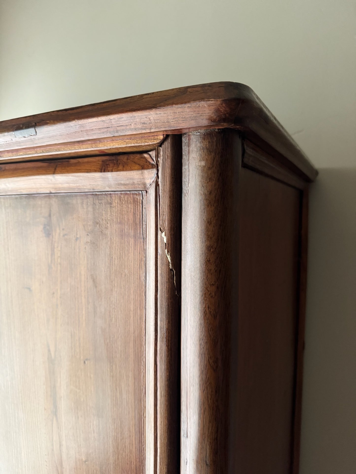 Elm wood cupboard