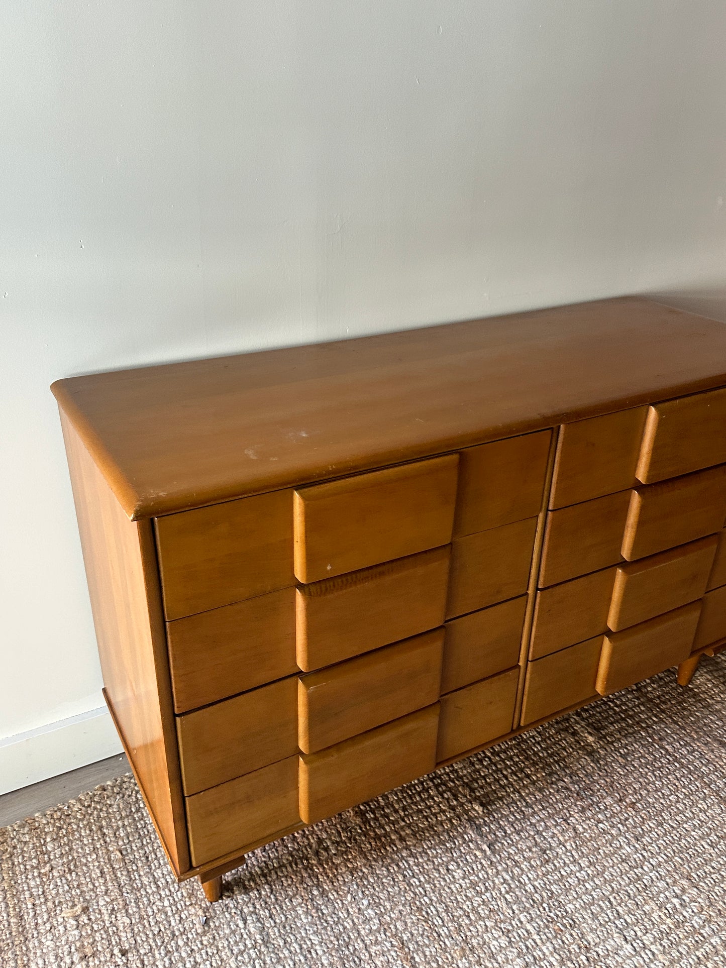 Maple dresser