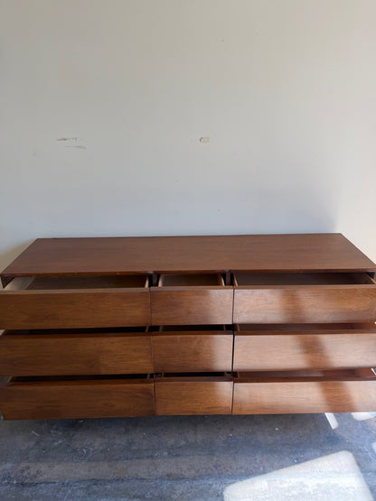 American of Martinsville walnut 9 drawer dresser