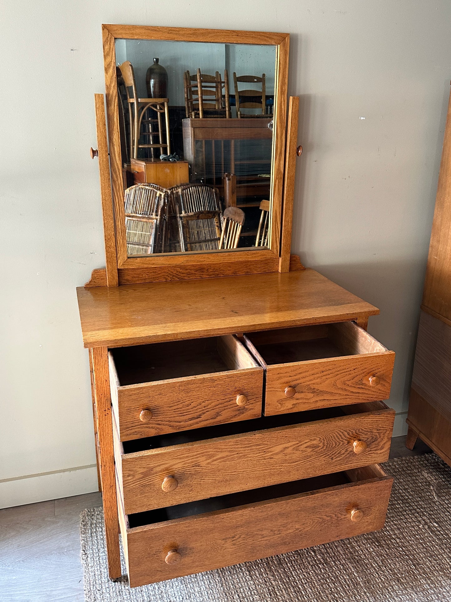 Oak dresser with mirror