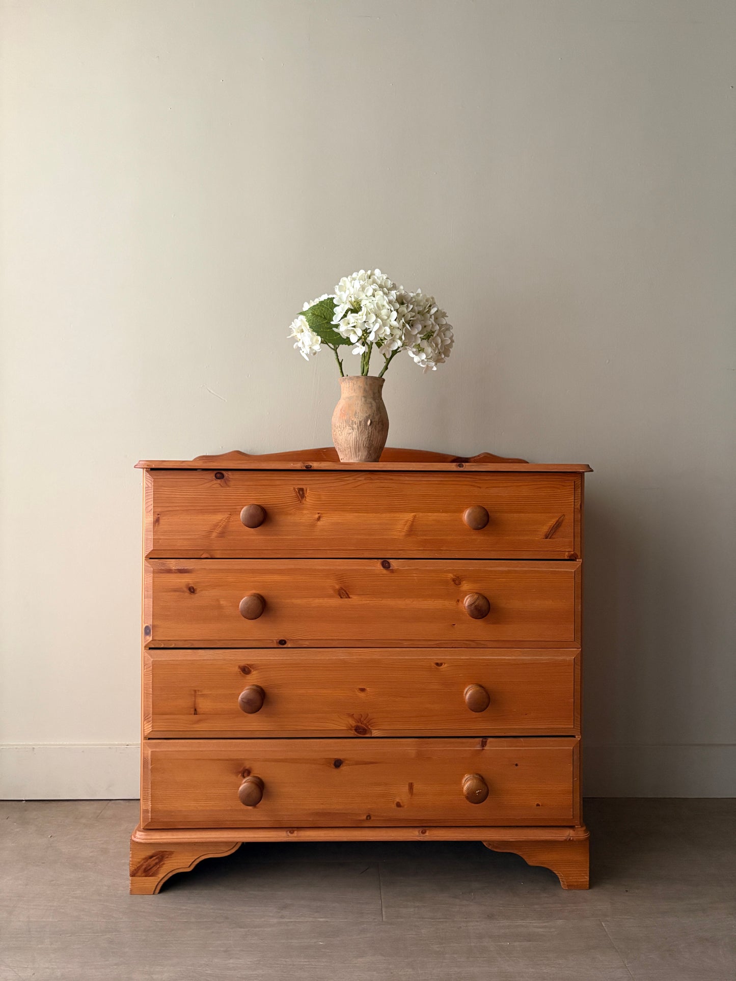 Swedish pine dresser