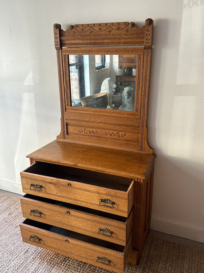 Victorian oak dresser