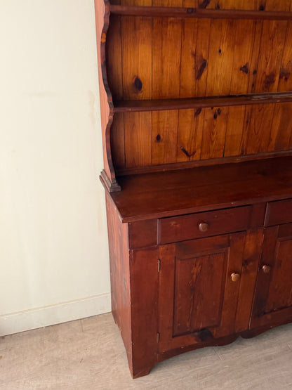 Amish pine two piece hutch