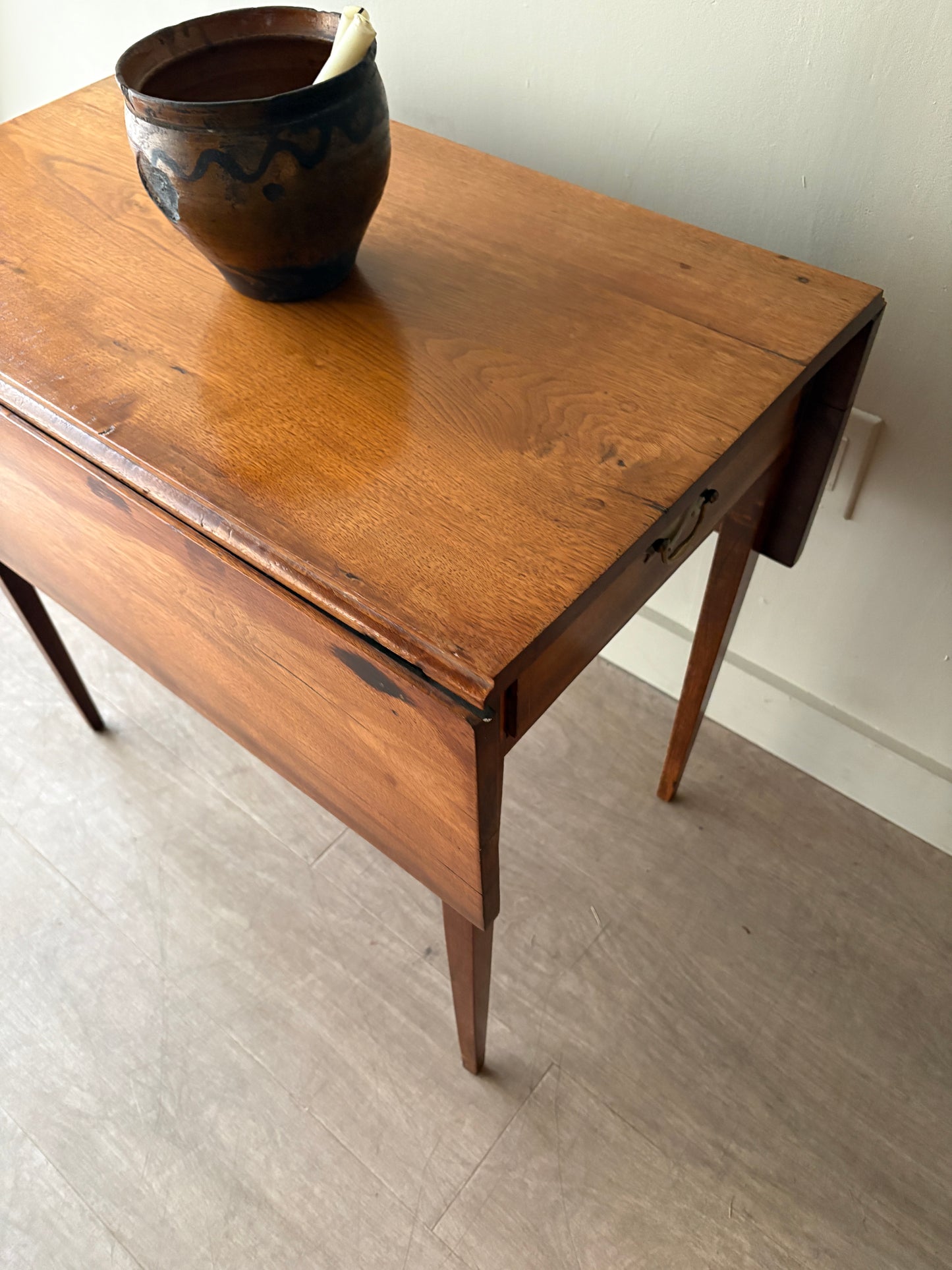 Inlaid walnut drop leaf table