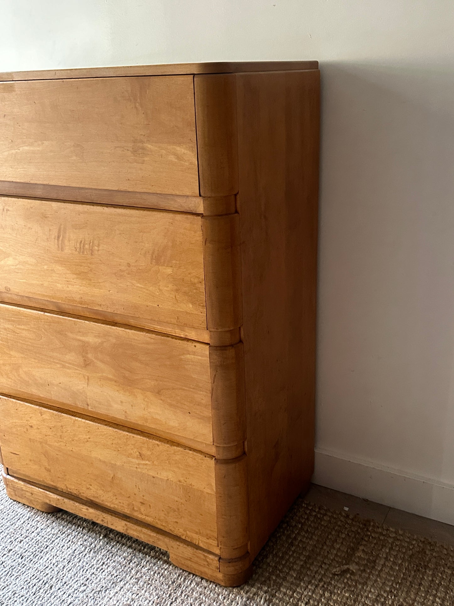 Maple dresser