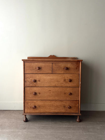Maple dresser