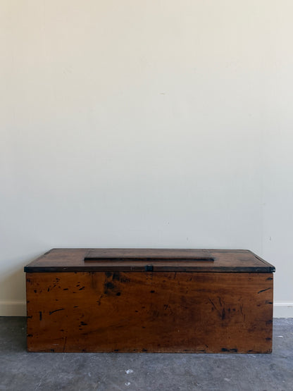 Pine tool chest