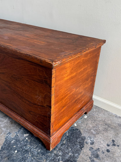 Pennsylvania Federal grain painted pine chest
