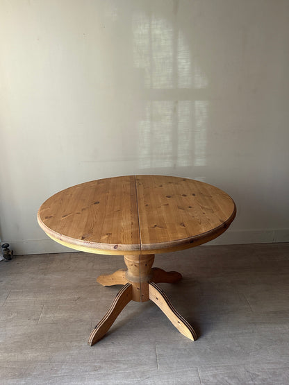 Swedish pine extending dining table
