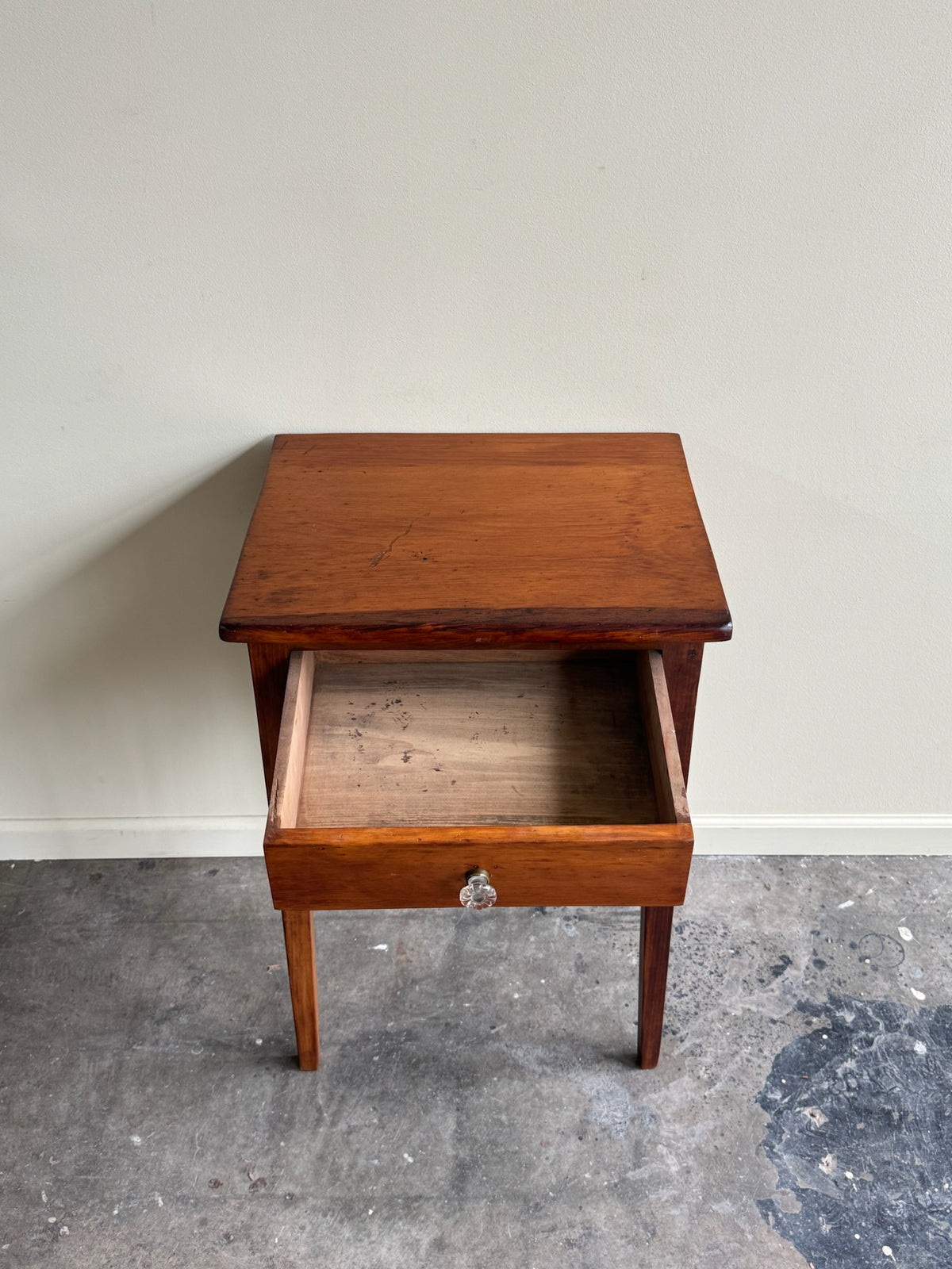 Pennsylvania Federal cherry side table