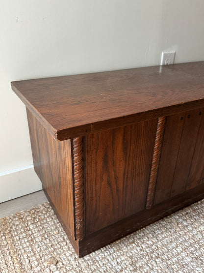 Lane oak chest