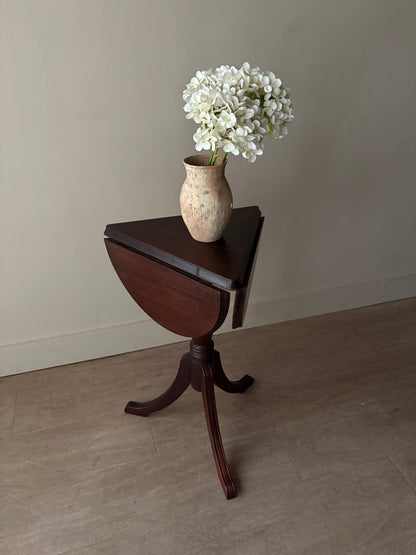 Mahogany handkerchief parlor table