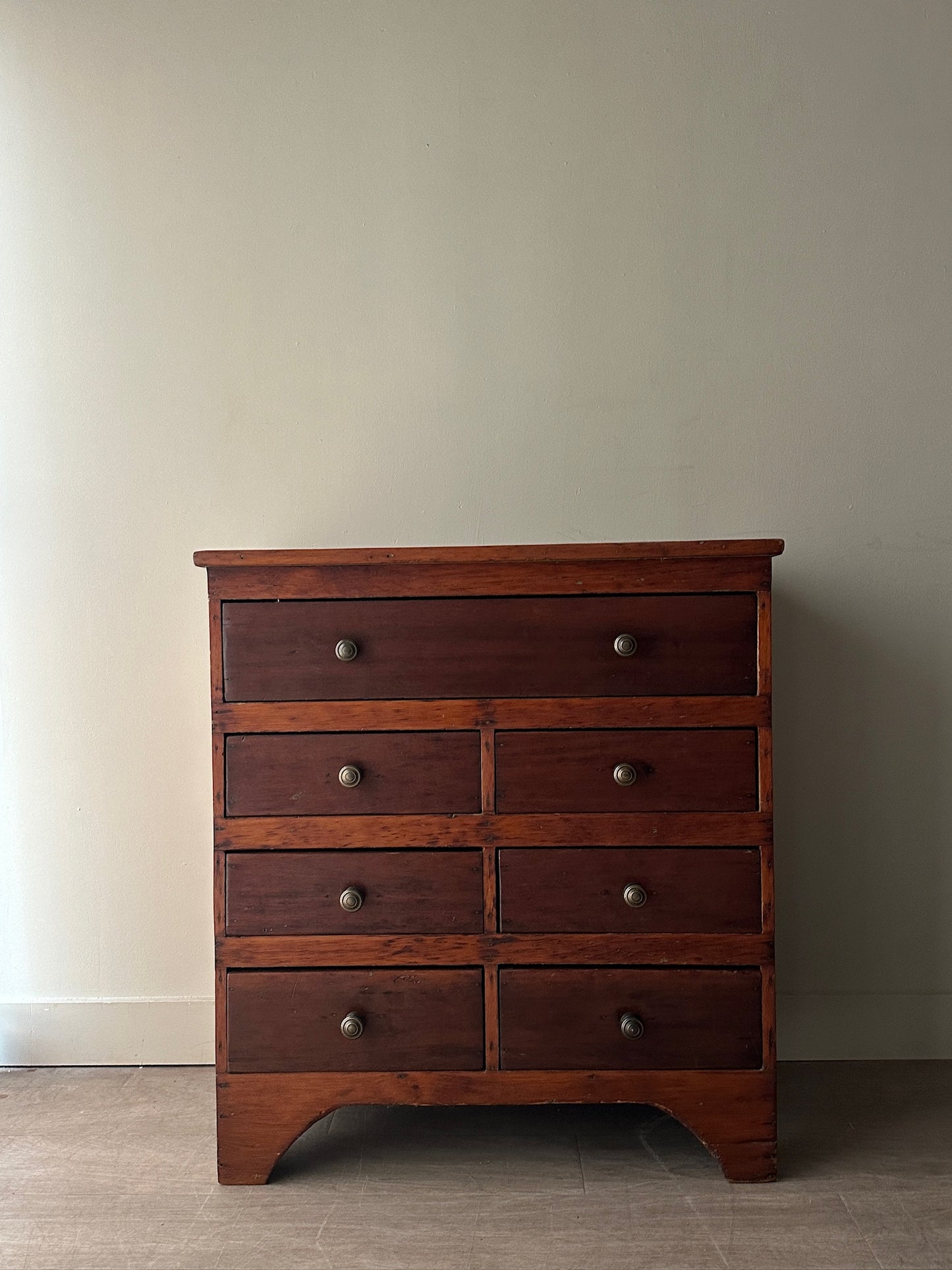 Pine 7 drawer dresser