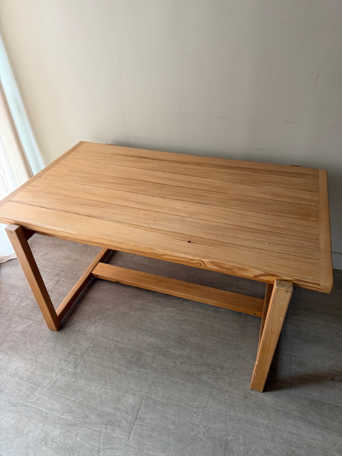 Hugo Svensson Dutch pine dining table