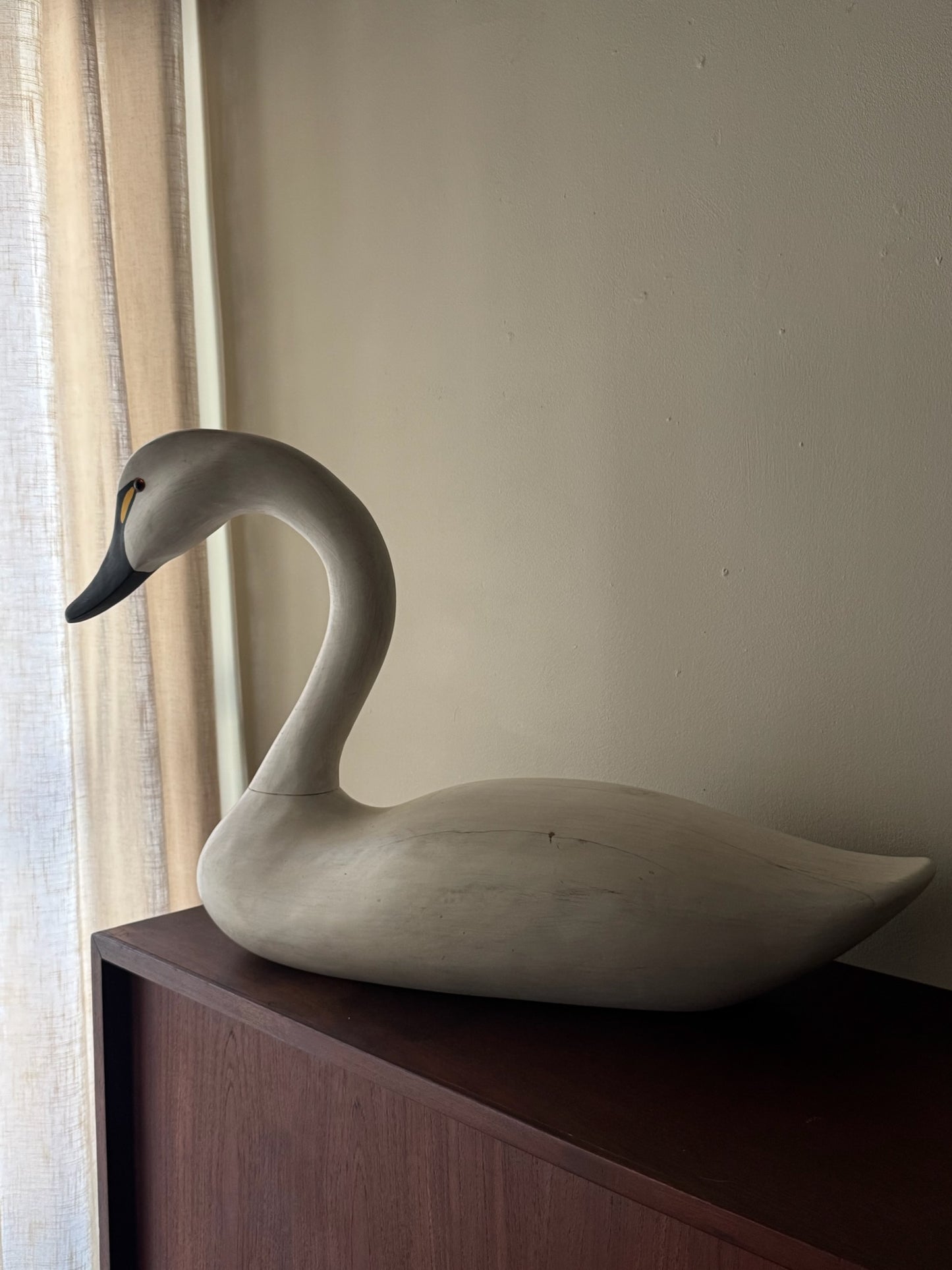 Eastern Shore carved swan decoy