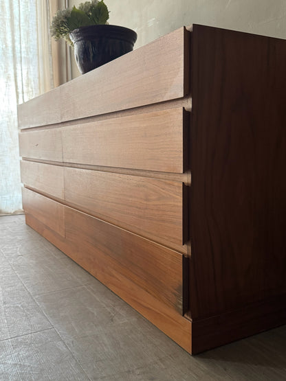 Westnofa Danish teak 8 drawer dresser