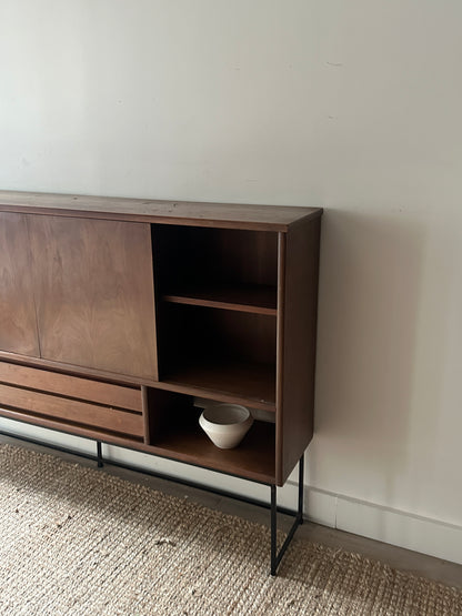 Walnut floor unit