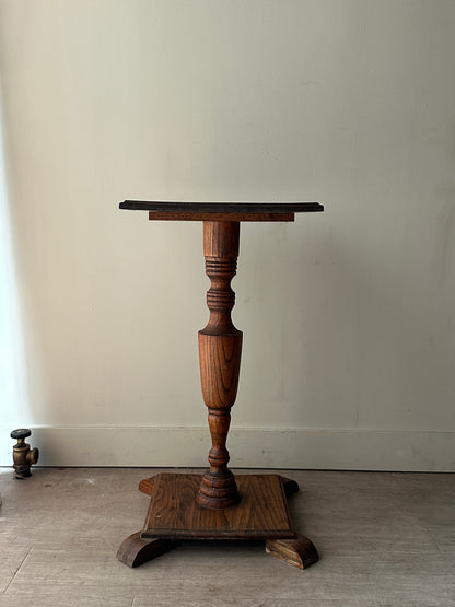 Oak pedestal