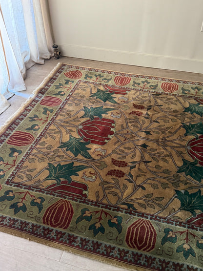 Northern Indian Arts & Crafts rug