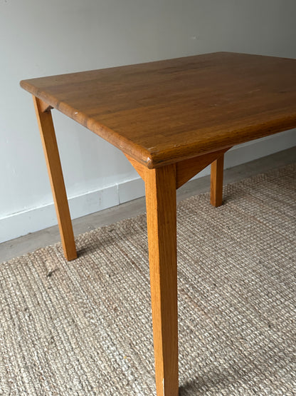 Oak dining table