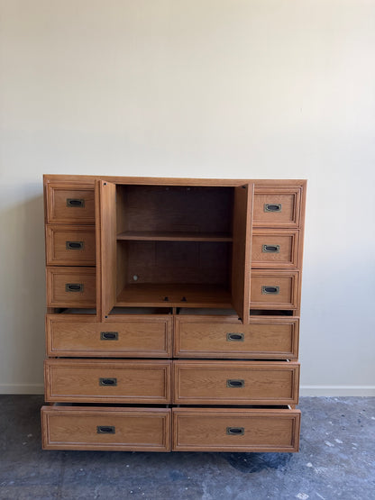 Stanley oak campaign XL dresser