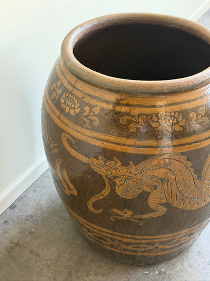 Chinese stoneware XL pot