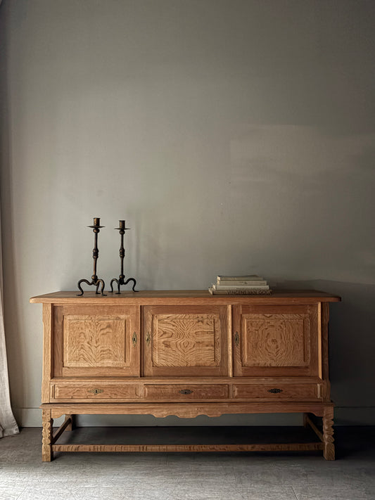 Stilmobler Danish oak sideboard
