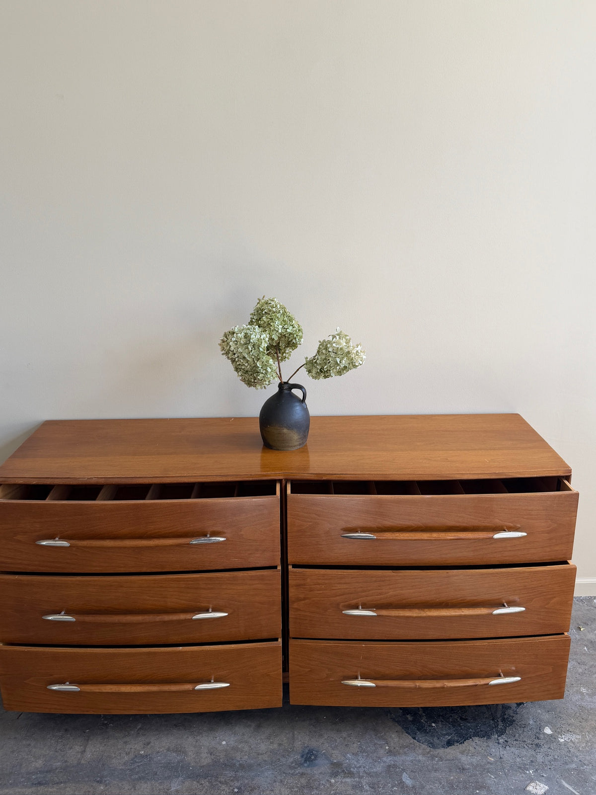 John Widdicomb 6 drawer dresser