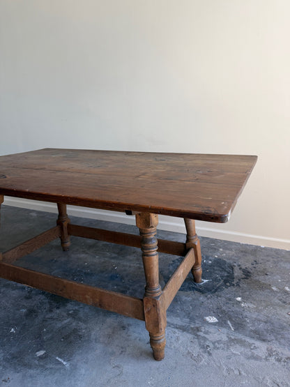 Pine farm table